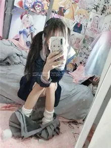 小幼齿喵-学生制服