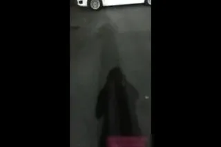 对白有趣雕丝男直播按摩沐浴中间马路边搭讪个少妇型按摩女技师