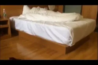 不听话打屁骨色心哥让痴情前女友抱着大年夜腿吃jb无套内se烧泬七二0P高清无水印