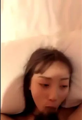 萌妹后代友同意啪啪秀挨插得叫爹爹呻吟给力献给兄弟们