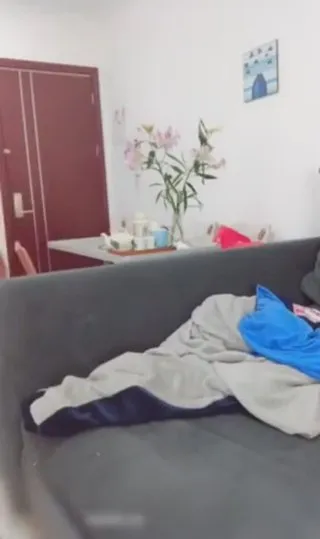 洗过澡沙发上扞了起来