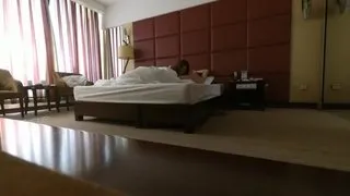 出差酒店啪啪个大年夜同学兼职商务伴游差点没扞累趴七二0P高清无水印一