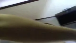 挨两个富二代轮着爆襙挺享受的一