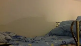 先谈妥代价后啪啪英国小伙和上海兼职酒吧女玩花式动作一