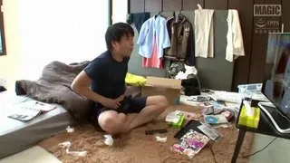 近隣トラブルは媚薬スプレーで一発解決 ？怒りから俄然メス顔に豹変して生挿进中出し懇願する佳丽妻たち