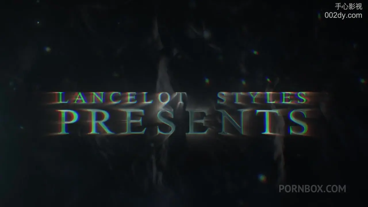 跨种族最强媚黑，娇小身材LenisDiamond被2根黑屌摧毁，花式体位双屌入洞，玩废了