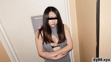 10mu 041420 01 石崎愛 胸元パックリ大年夜胆コーデが色っぽい